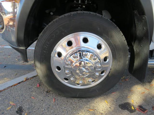 2022 Ram 5500 Tradesman/SLT