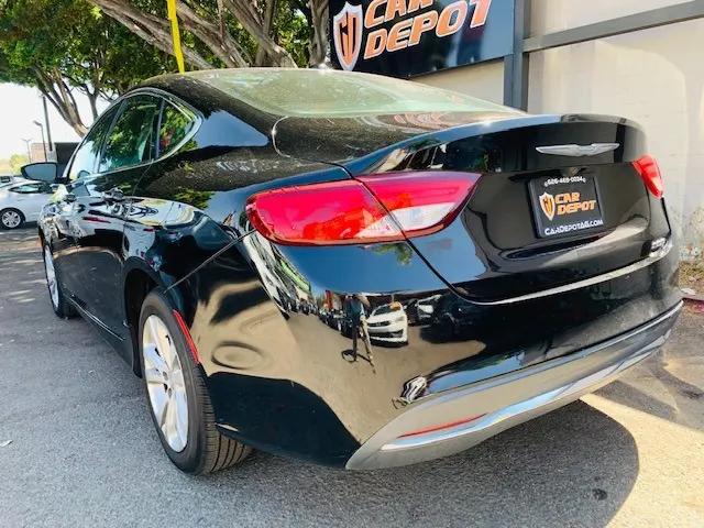 2016 Chrysler 200 Limited