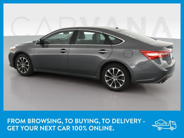 2017 Toyota Avalon XLE Sedan 4D