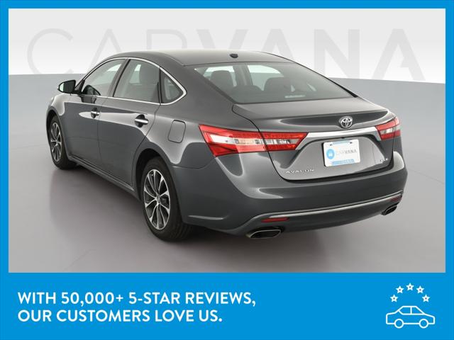 2017 Toyota Avalon XLE Sedan 4D