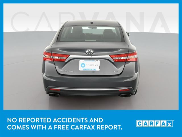2017 Toyota Avalon XLE Sedan 4D