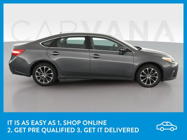 2017 Toyota Avalon XLE Sedan 4D