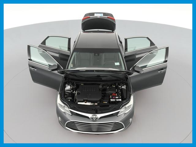 2017 Toyota Avalon XLE Sedan 4D