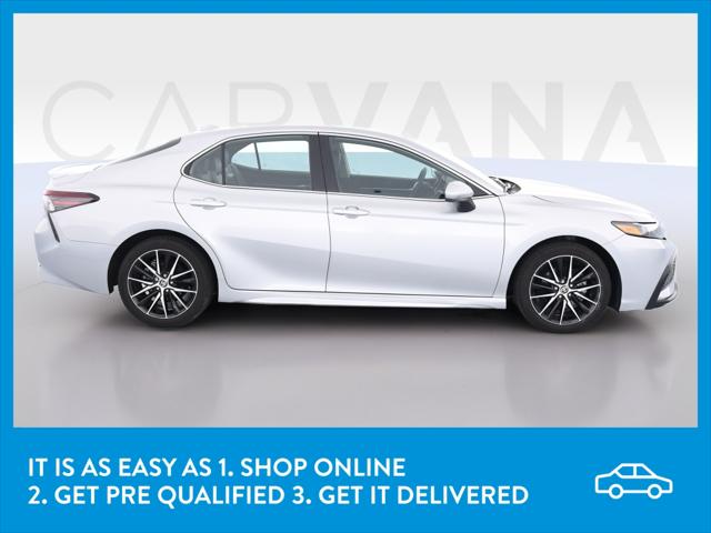 2021 Toyota Camry SE Sedan 4D