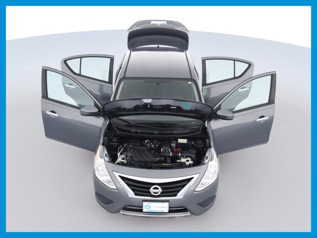 2018 Nissan Versa SV
