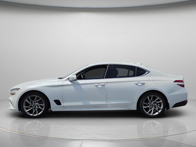 2022 Genesis G70 2.0T RWD