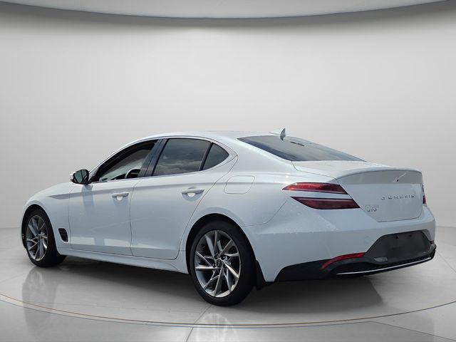 2022 Genesis G70 2.0T RWD