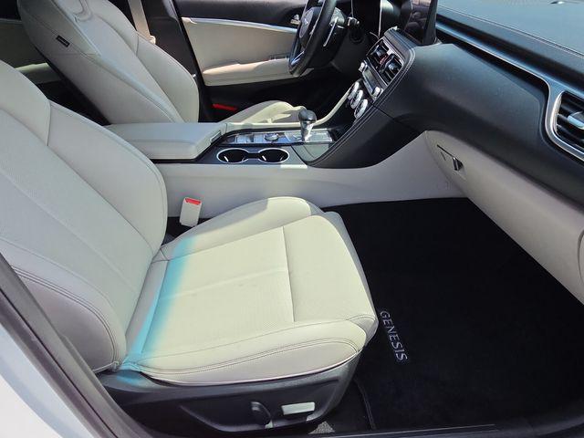 2022 Genesis G70 2.0T RWD