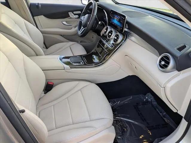 2022 Mercedes-Benz GLC SUV