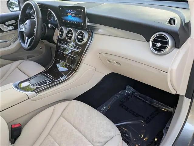 2022 Mercedes-Benz GLC SUV