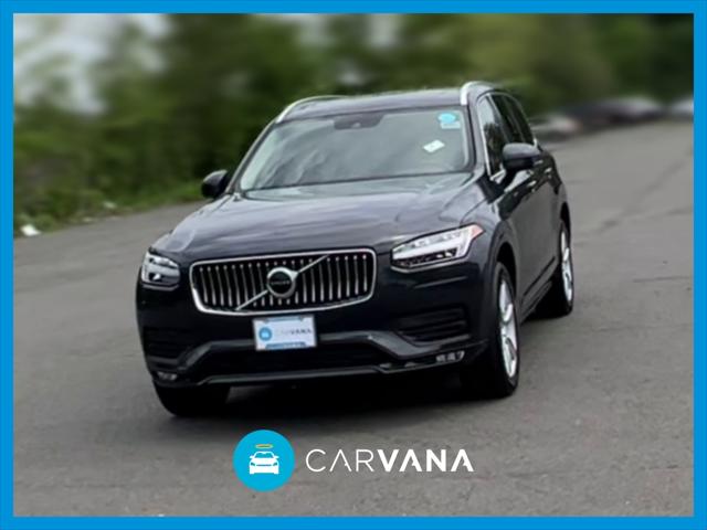 2021 Volvo XC90 Momentum