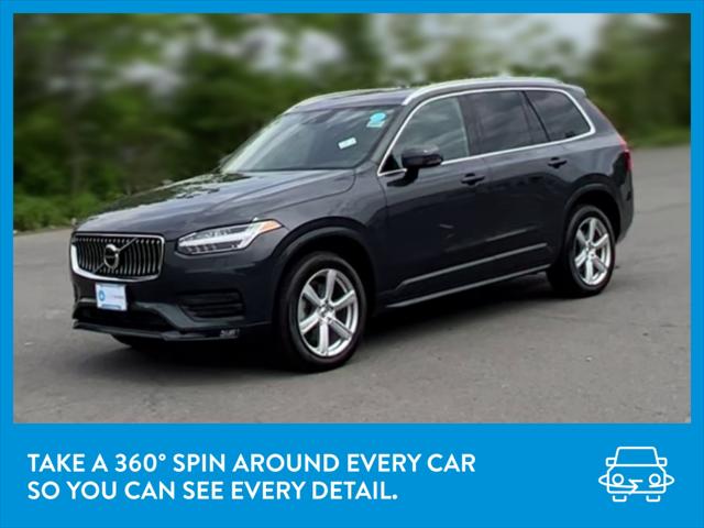 2021 Volvo XC90 Momentum