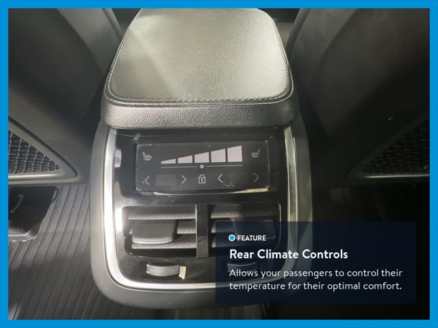 2021 Volvo XC90 Momentum
