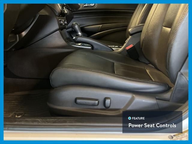 2015 Acura ILX 4dr Sdn 2.0L