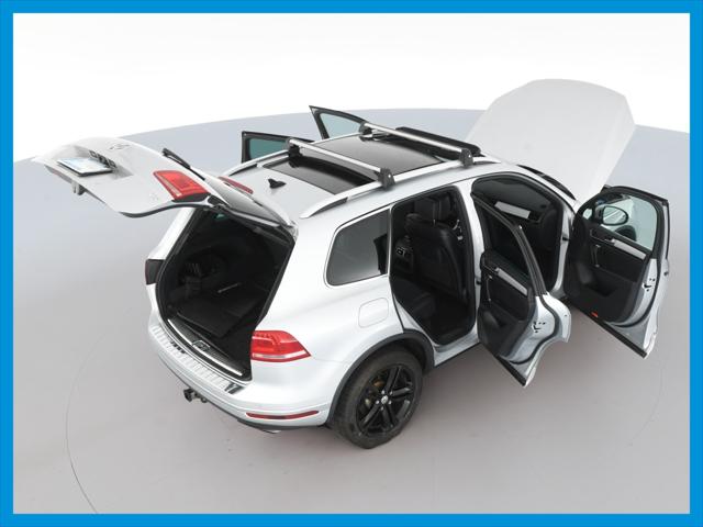2017 Volkswagen Touareg Wolfsburg Edition