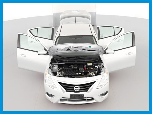 2017 Nissan Versa SV