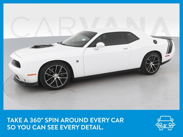 2016 Dodge Challenger 392 Hemi Scat Pack Shaker