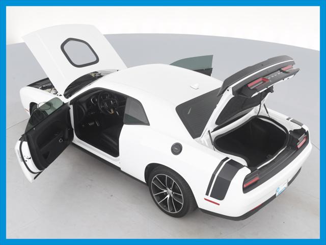 2016 Dodge Challenger 392 Hemi Scat Pack Shaker