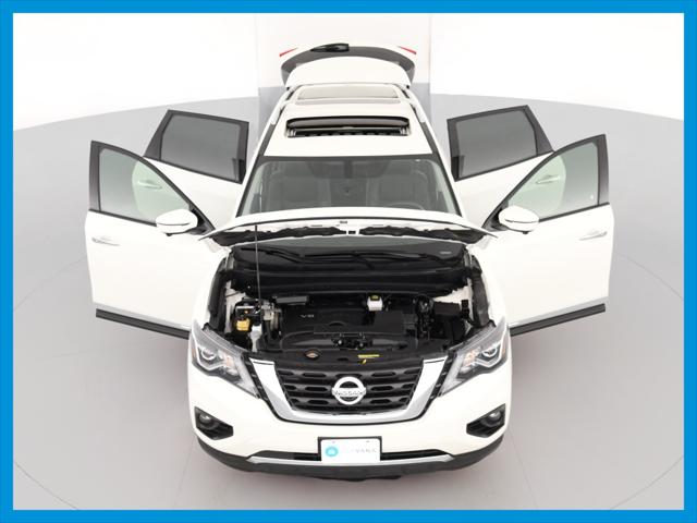 2020 Nissan Pathfinder Platinum