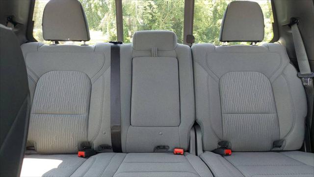 2021 Ram 1500 Big Horn Crew Cab 4x4 6'4" Box