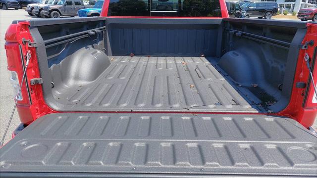 2021 Ram 1500 Big Horn Crew Cab 4x4 6'4" Box