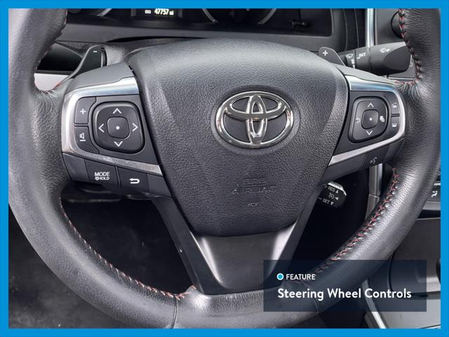 2016 Toyota Camry SE Sedan 4D