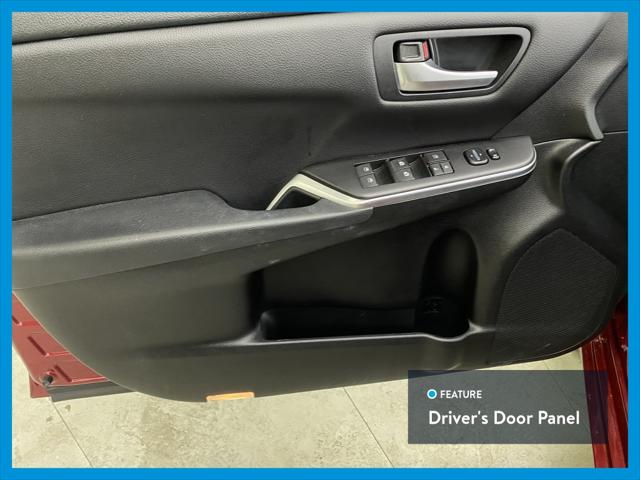 2016 Toyota Camry SE Sedan 4D