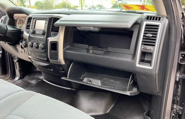 2016 Ram 1500 SLT
