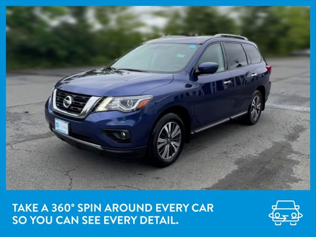 2017 Nissan Pathfinder SL