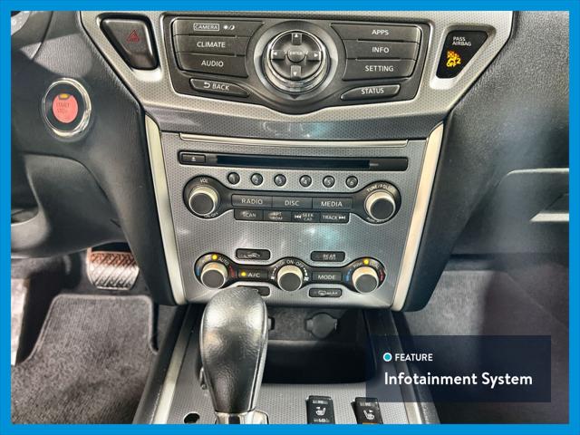 2017 Nissan Pathfinder SL