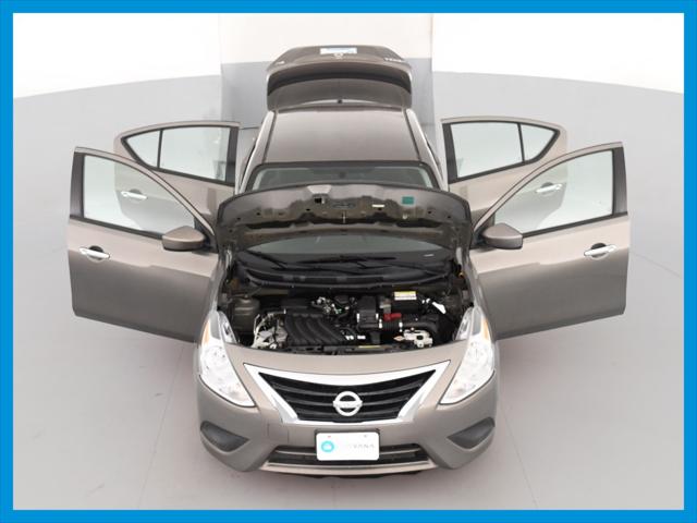 2017 Nissan Versa SV