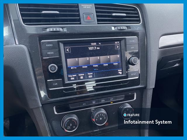 2018 Volkswagen Golf S/SE