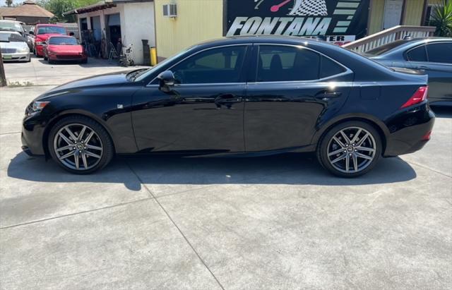 2015 Lexus IS 250 Crafted Line