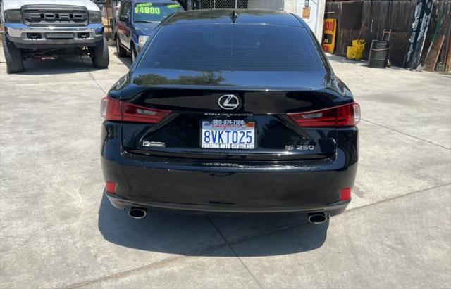 2015 Lexus IS 250 Crafted Line