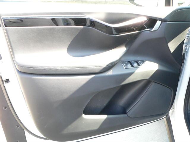2017 Tesla Model X 75D