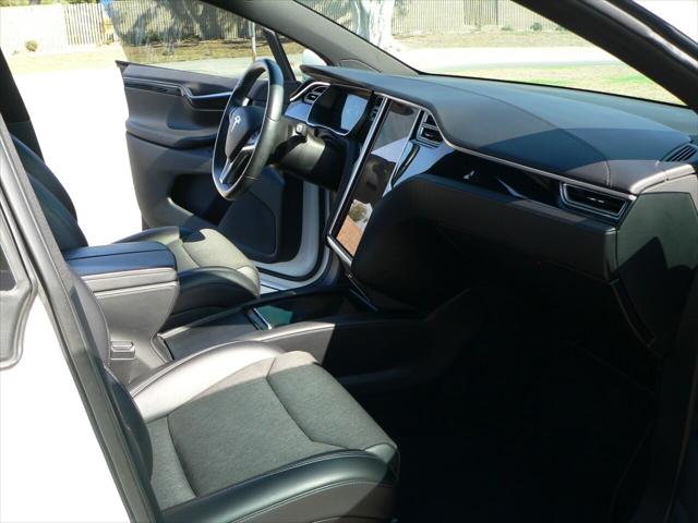 2017 Tesla Model X 75D