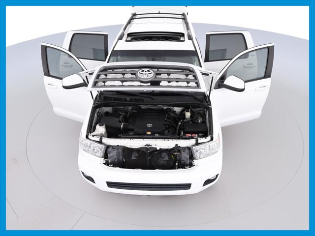 2016 Toyota Sequoia SR5
