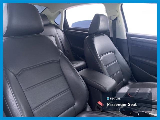 2017 Volkswagen Passat 1.8T SE w/Technology
