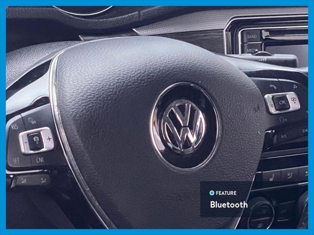 2017 Volkswagen Passat 1.8T SE w/Technology