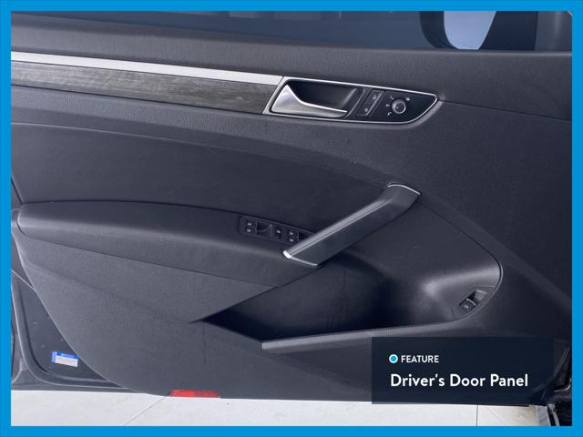 2017 Volkswagen Passat 1.8T SE w/Technology