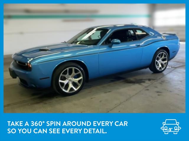 2016 Dodge Challenger SXT Plus
