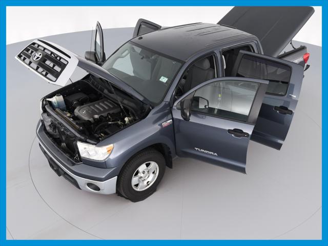2010 Toyota Tundra CrewMax 5.7L V8 6-Spd AT (Natl)