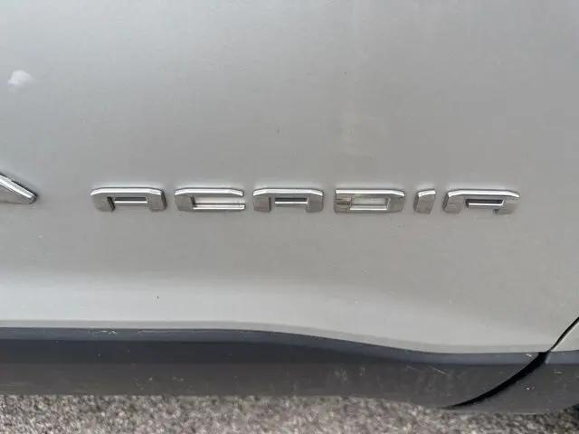 2020 GMC Acadia FWD SLE