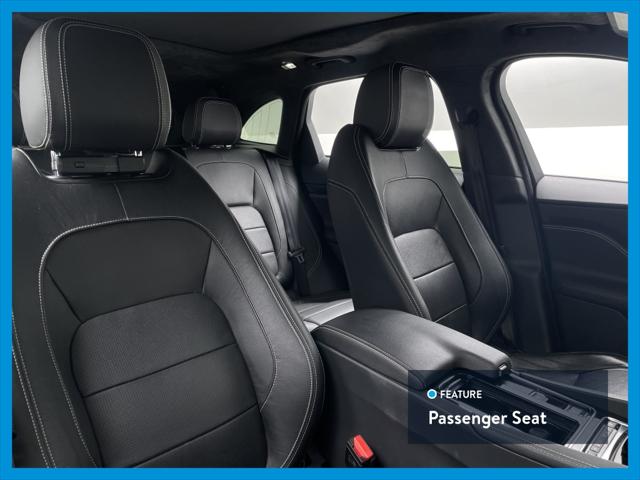 2019 Jaguar F-PACE 30t R-Sport