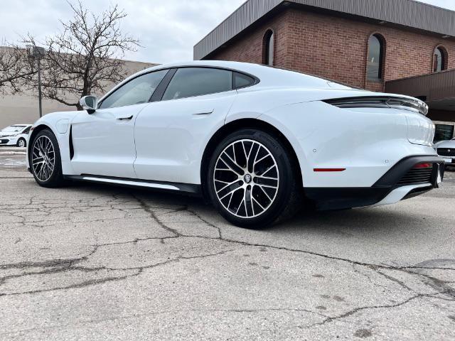 2020 Porsche Taycan Turbo