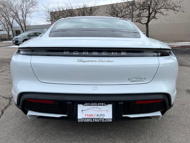 2020 Porsche Taycan Turbo
