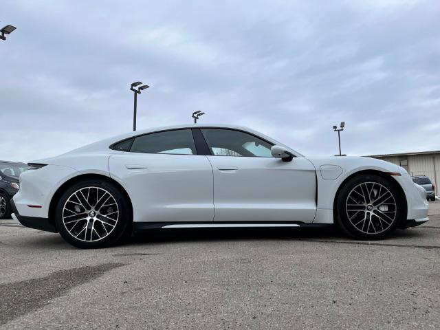 2020 Porsche Taycan Turbo