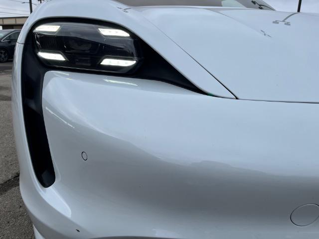 2020 Porsche Taycan Turbo