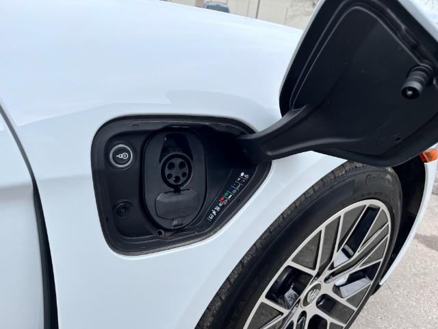 2020 Porsche Taycan Turbo