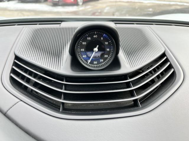 2020 Porsche Taycan Turbo